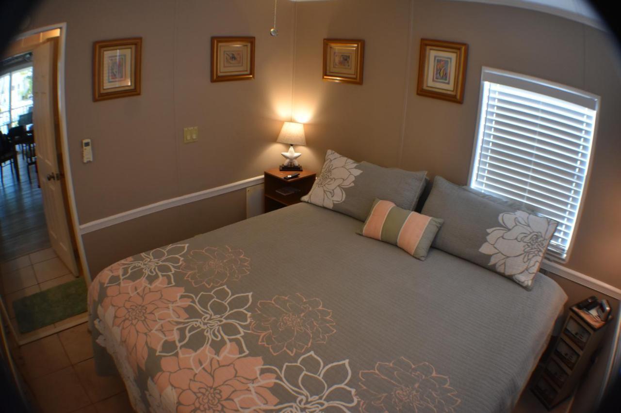 Pelican'S Roost, Waterfront Comfort At Venture Out Cudjoe Key Exterior photo