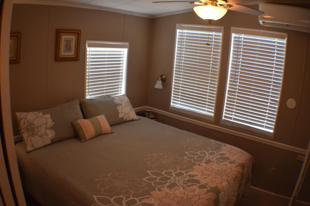 Pelican'S Roost, Waterfront Comfort At Venture Out Cudjoe Key Exterior photo