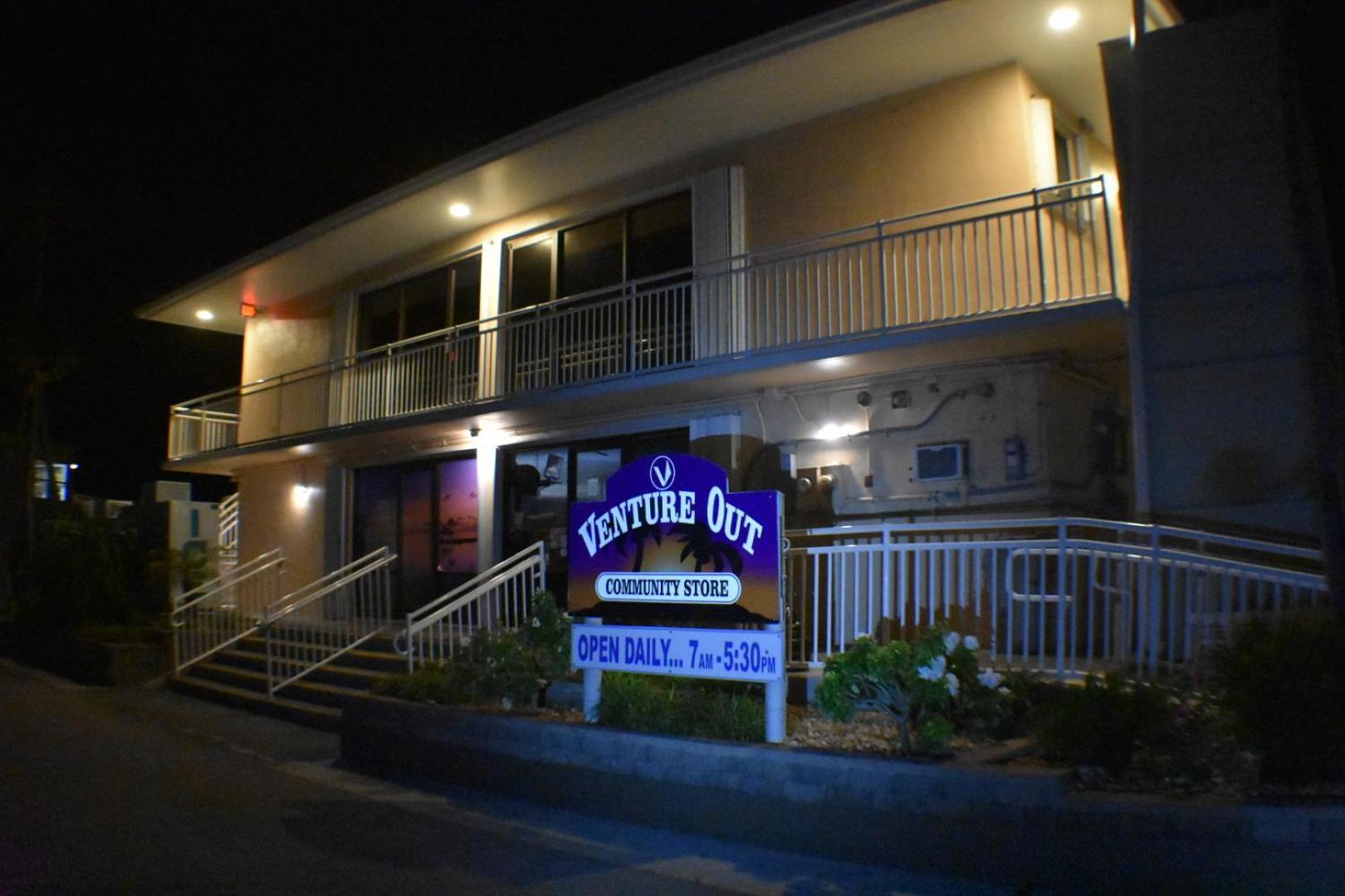Pelican'S Roost, Waterfront Comfort At Venture Out Cudjoe Key Exterior photo